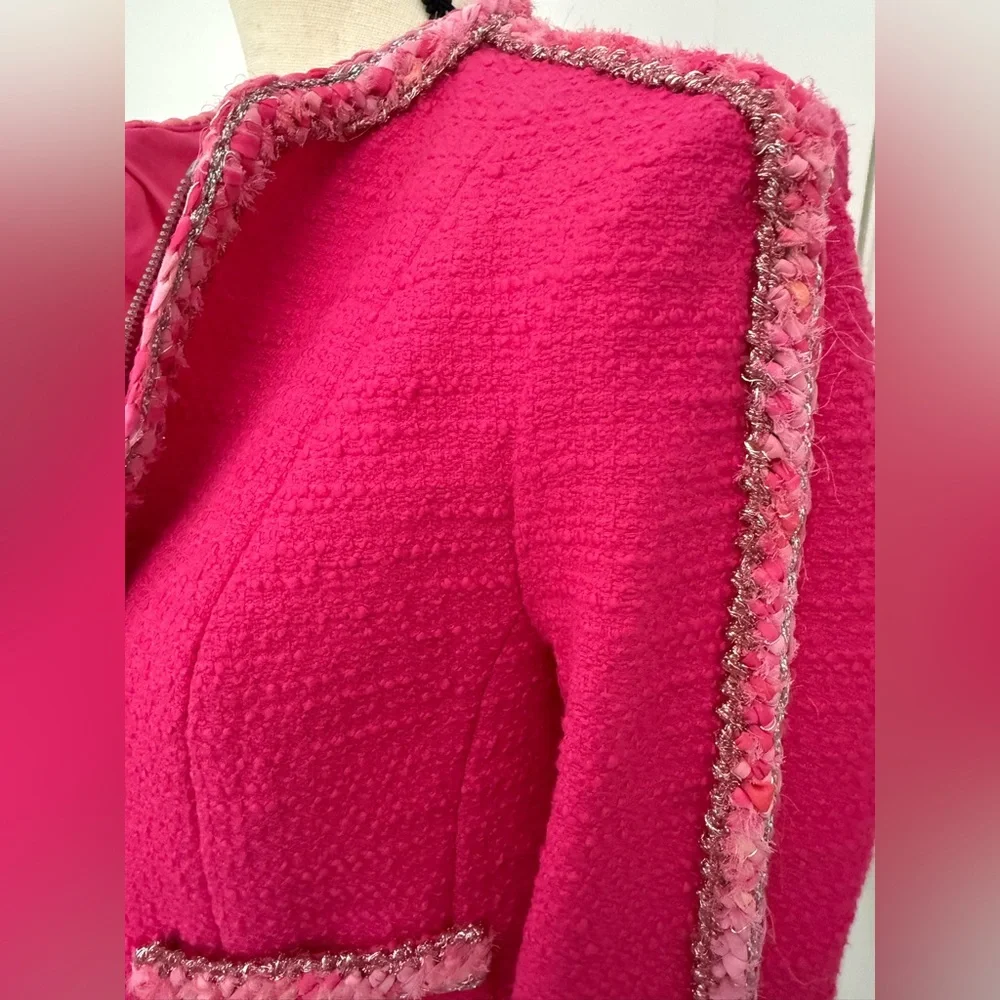 Cabi Fuchsia Tweed Zip-Front Jacket | Padded Shoulders | Size S | $269 Retail - Picture 4 of 9